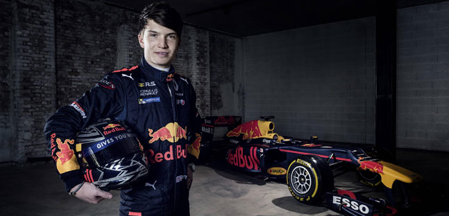 Ticktum sulla Red Bull<br />nei test del Bahrain