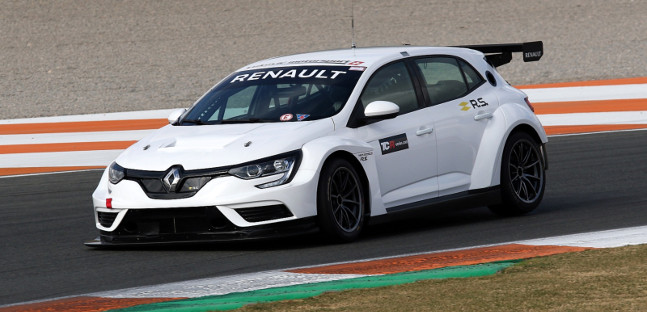 La Renault Megane nel TCR Europe:<br />John Filippi pilota del team Vukovic