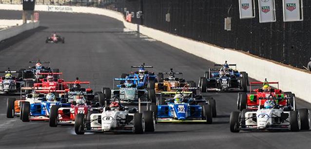 USF2000 a Indy Road<br />Eves inizia a scappare