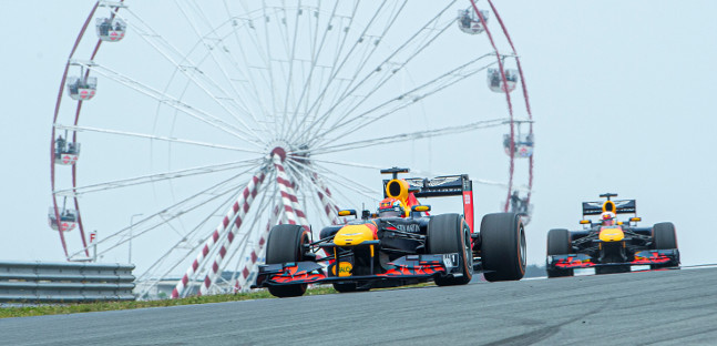 A Zandvoort assaggio di GP 2020<br />con le Red Bull di Verstappen e Gasly