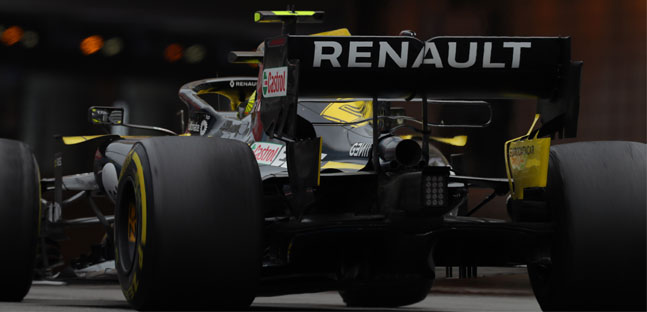 La power unit Renault cresce,<br />ma sulla RS19 non si... vede