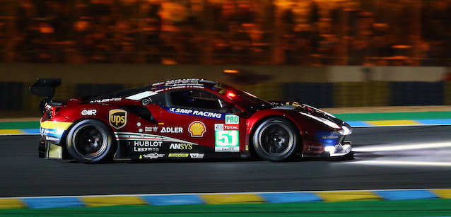 Le Mans - Notte<br />Toyota comodamente al comando