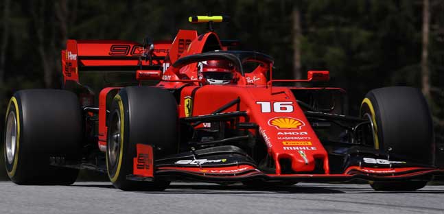 Spielberg - Qualifica<br />Leclerc straccia tutti