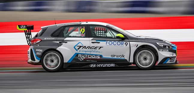 Spielberg, gara 1<br />Files vittoria e leadership