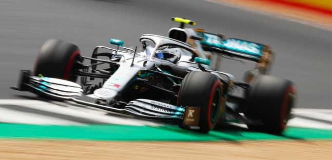 Silverstone - Qualifica<br />Bottas per 6 millesimi su Hamilton