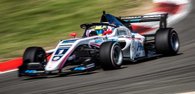 Nurburgring, qualifica 1<br />Super pole di Piastri