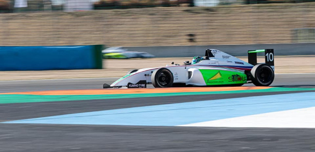 F4 francese a Magny-Cours<br />De Gerus marca ancora David