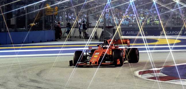 Singapore - La cronaca<br />Vettel vince e scaccia i fantasmi
