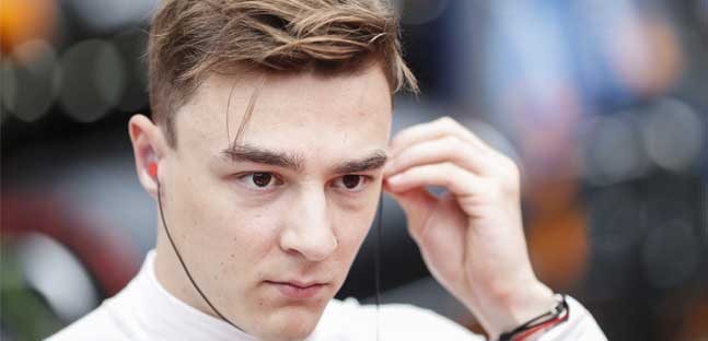 Markelov con Arden<br />a Sochi e Yas Marina