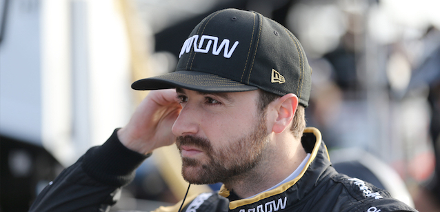 Hinchcliffe con McLaren<br />Si guarda a Braun, Ferrucci, Herta, Nasr