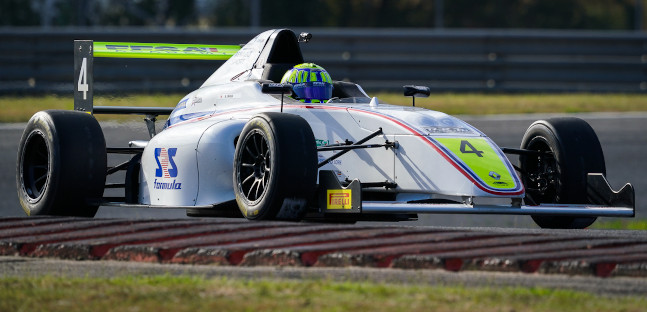 Il COVID-19 ferma la F4 francese:<br />saltano i round a Ledenon e Le Mans