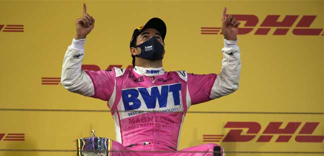 Il GP degli underdog Perez e Ocon<br />Mercedes sbaglia tutto, ma Russell...