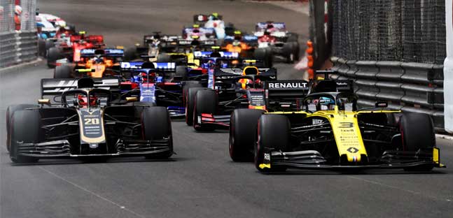La Formula 1 non parte in maggio:<br />posticipate Olanda, Spagna, Monaco