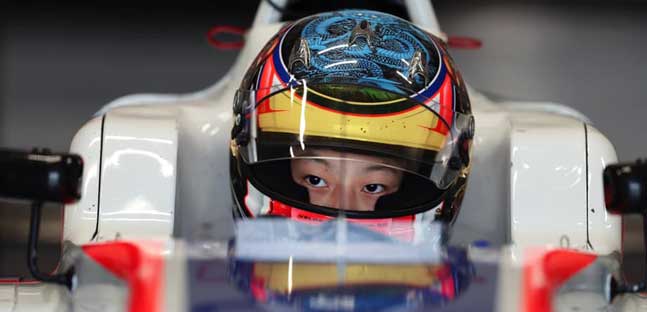 Cenyu Han nuovo <br />pilota AKM Motorsport