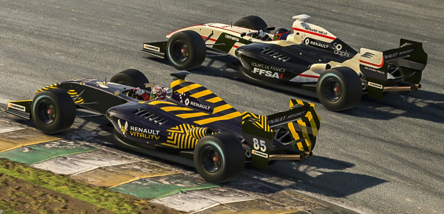 Formula Renault virtuale a Interlagos:<br />Sfida Donoso-Martins, bene Colombo