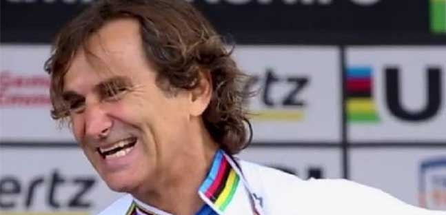 Dopo l'intervento neurochirurgico,<br />Zanardi &egrave; ora in terapia intensiva