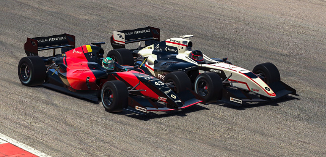 Formula Renault virtuale a Austin:<br />Grande lotta fra Martins e Bolukbasi