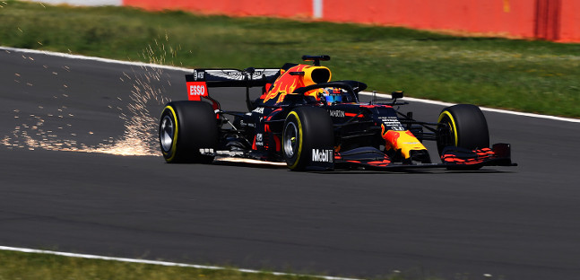 A Silverstone filming day Red Bull:<br />con l'auto 2020 ha girato solo Albon