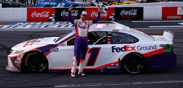 Pocono, gara 2<br />Hamlin ricambia il favore