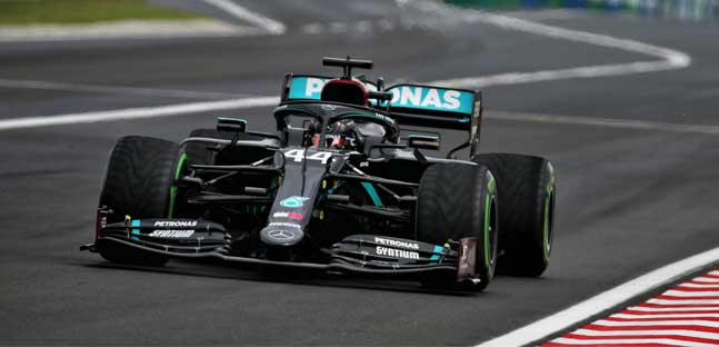 Budapest - La cronaca<br />Hamilton vince da dominatore