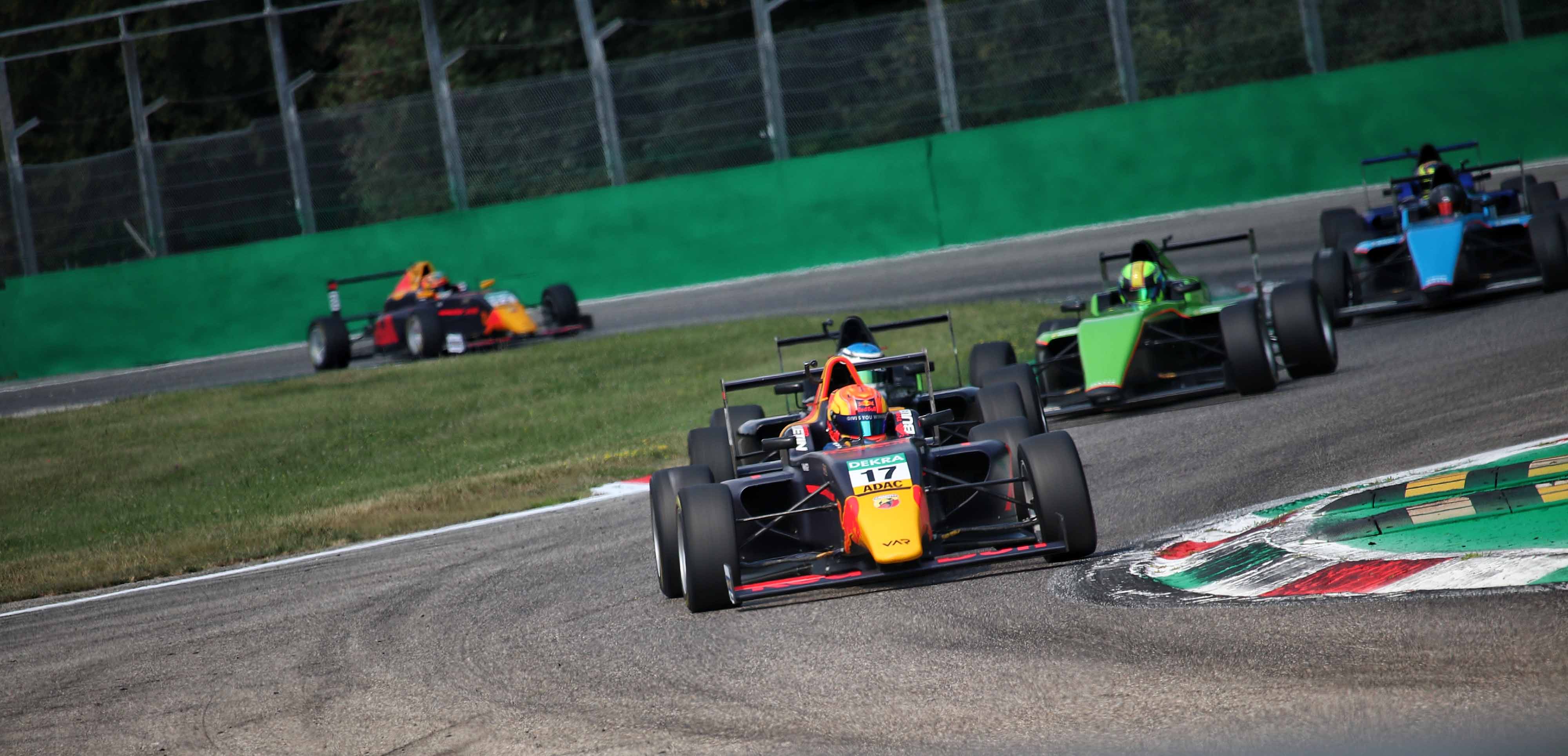 Test a Monza, 2° giorno<br />Edgar chiude in testa, bene Pizzi