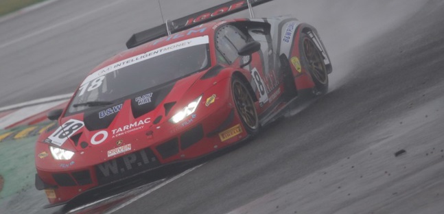 British GT a Donington<br />Caldarelli nella storia della serie