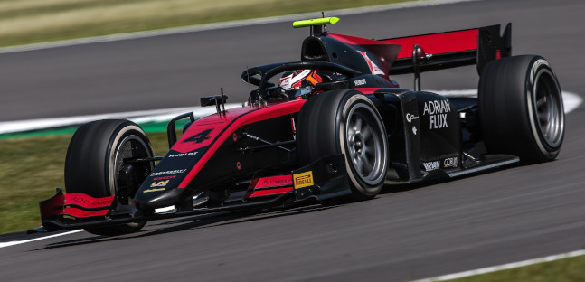 Silverstone - Gara 1<br />Ilott perfetto, &egrave; leader