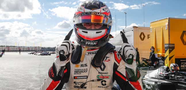 Nurburgring, gara 2<br />Martins vince e trova la leadership