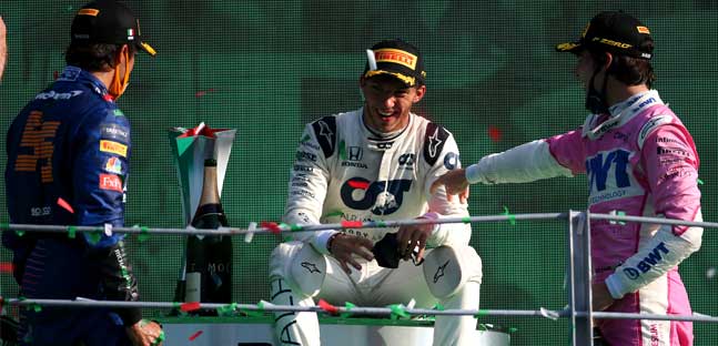 Il sogno di Gasly e Alpha Tauri,<br />Sainz e Stroll sul podio, Ferrari KO