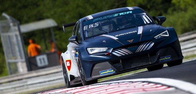 PURE ETCR – Pau-Arnos<br />Ekstr&ouml;m e Cupra campioni elettrici