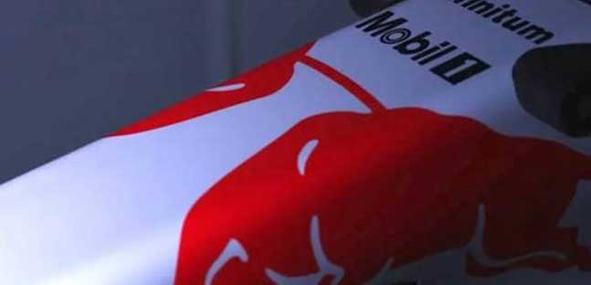 La Red Bull cambia livrea<br />in onore del motorista Honda