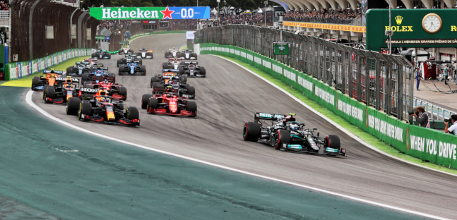 San Paolo - Gara Sprint<br />Bottas mette dietro Verstappen,<br />grande rimonta Hamilton: quinto