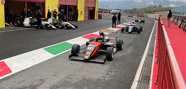 Test al Mugello, 1° giorno<br />Gray nella doppietta VAR