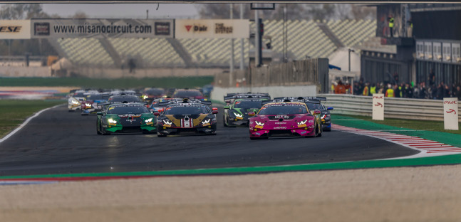 Super Trofeo, il 2022 promette bene:<br />gi&agrave; tutte vendute le Hurac&agrave;n EVO2