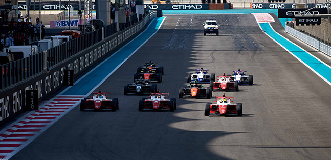 F4 UAE a Yas Marina<br />Wurz battezza la Tatuus F4 Gen2