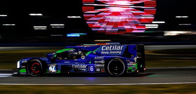 Daytona, dopo 12 ore: Acura al top<br />Cetilar Racing al comando in LMP2