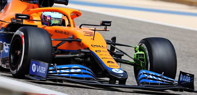 Test a Sakhir, mattina - Ferrari KO<br />Mercedes fatica, Ricciardo al top