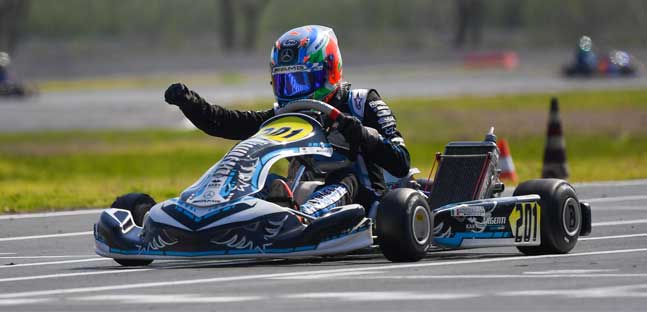 Super Master Series a Sarno<br />Antonelli vince nella OK, Camara leader