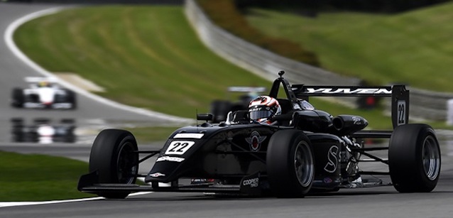 USF2000 a Barber<br />Campbell primo leader dell'anno