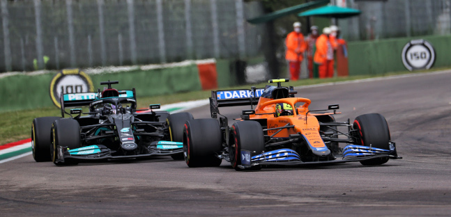 Legami "malsani" fra team F1,<br />Brown della McLaren punta il dito<br />