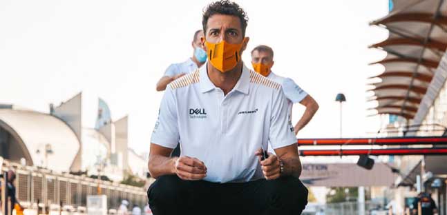 Ricciardo non aiuta la McLaren,<br />che perde il 3° posto tra i costruttori