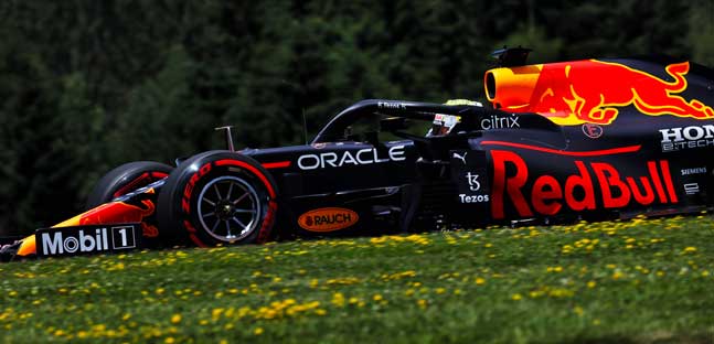 Spielberg - Qualifica<br />Verstappen batte le Mercedes