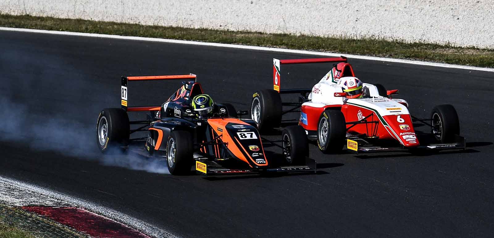 Vallelunga - Gara 3<br />Bearman graziato dalla rossa 