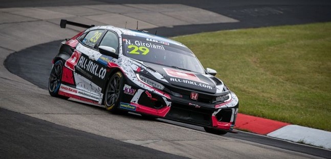 N&uuml;rburgring, qualifica<br />A Girolami la prima pole