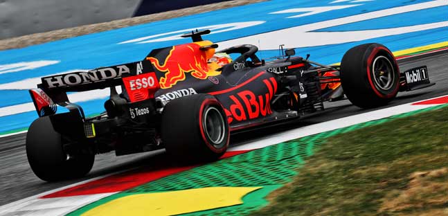 Spielberg - Libere 1<br />Verstappen leader, poi le Ferrari