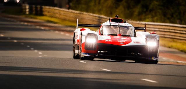 Le Mans - Hyperpole<br />Toyota e Kobayashi spadroneggiano