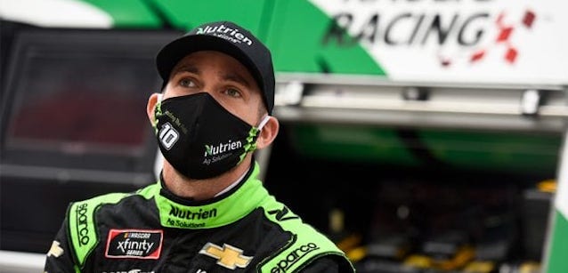 Chastain con Trackhouse Racing<br />Kurt Busch vicino a 23XI