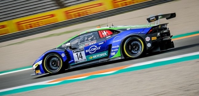 Sprint a Valencia, gara 2<br />Lamborghini campione in Silver e ProAm