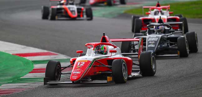 Mugello - Gara 1<br />Antonelli, titolo e vittoria