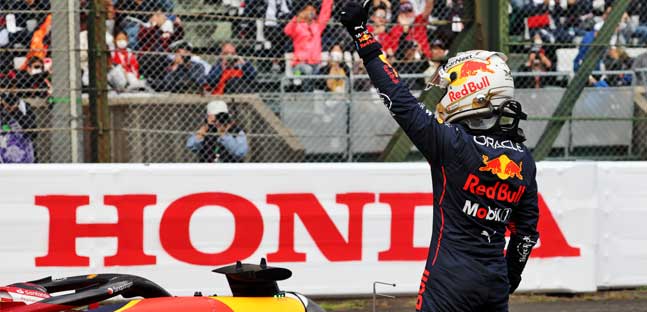 Suzuka - Qualifica<br />Verstappen batte Leclerc per 0"010<br />Ma &egrave; a rischio penalit&agrave;